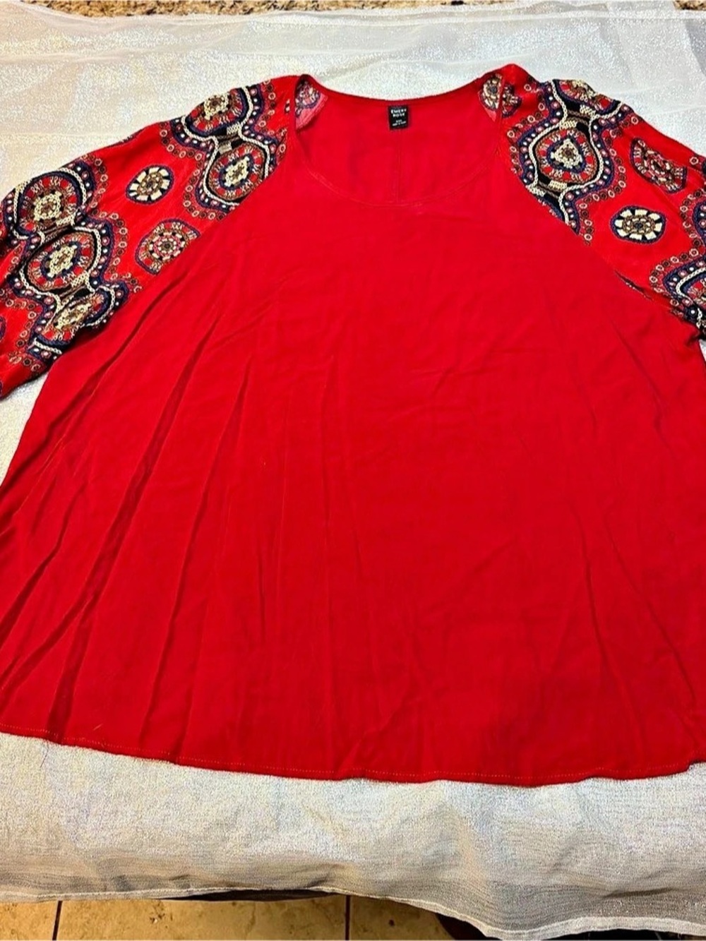 Emery Rose Paisley Sleeve Tunic in Red Size 3XL Like New
